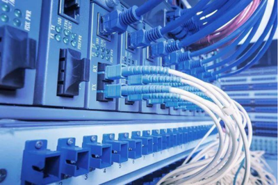 電網(wǎng)數(shù)字化轉(zhuǎn)型背景下的專業(yè)選擇 計(jì)算機(jī)與網(wǎng)絡(luò)技術(shù)人才如何進(jìn)入供電系統(tǒng)